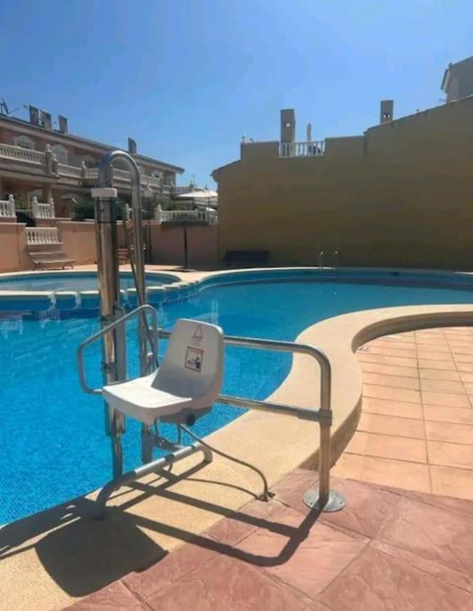Bungalow Adaptado, Terraza Muy Grande Y Soleada. Gran Alacant Zewnętrze zdjęcie