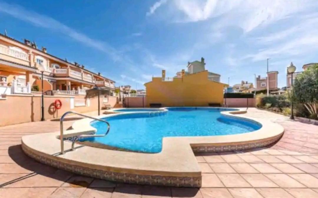Bungalow Adaptado, Terraza Muy Grande Y Soleada. Gran Alacant Zewnętrze zdjęcie